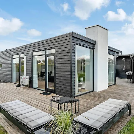 Pet Friendly Home In Juelsminde With Sauna *